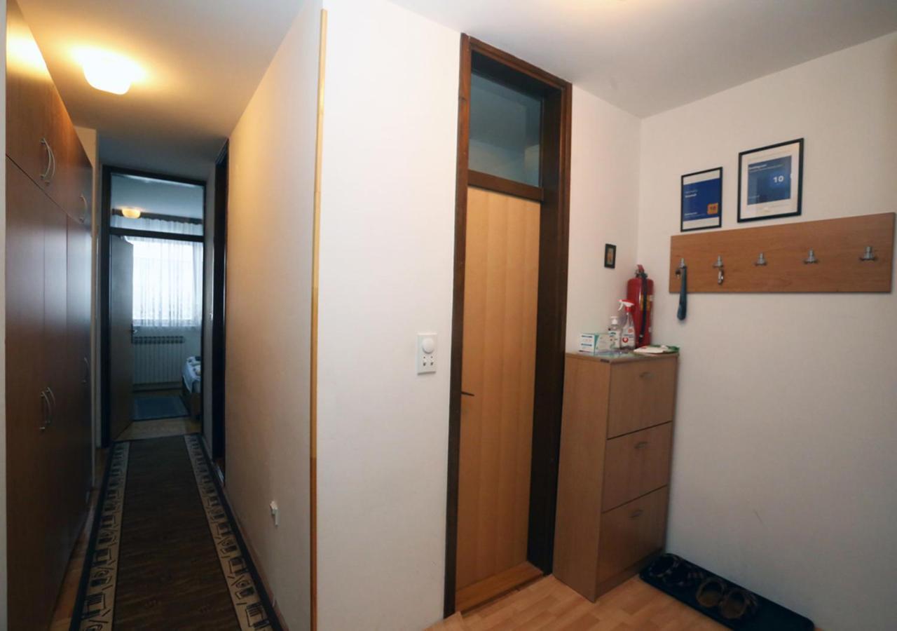 Snowball Apartment Pale Bagian luar foto