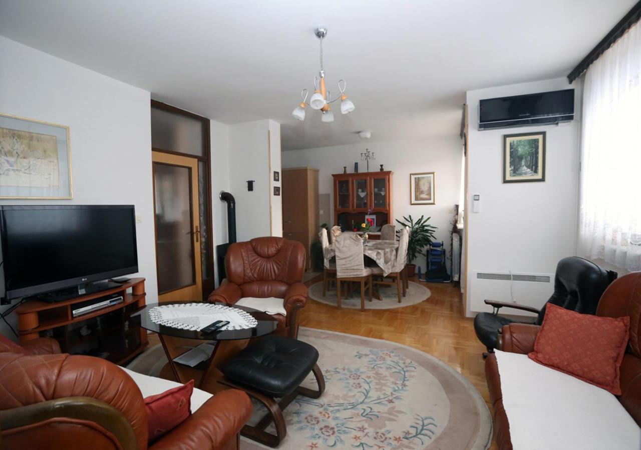 Snowball Apartment Pale Bagian luar foto